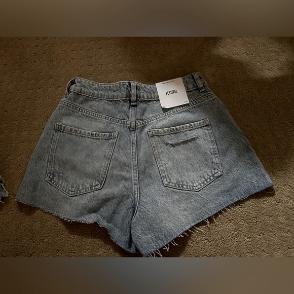 Garage festival shorts - Picture 2 of 2